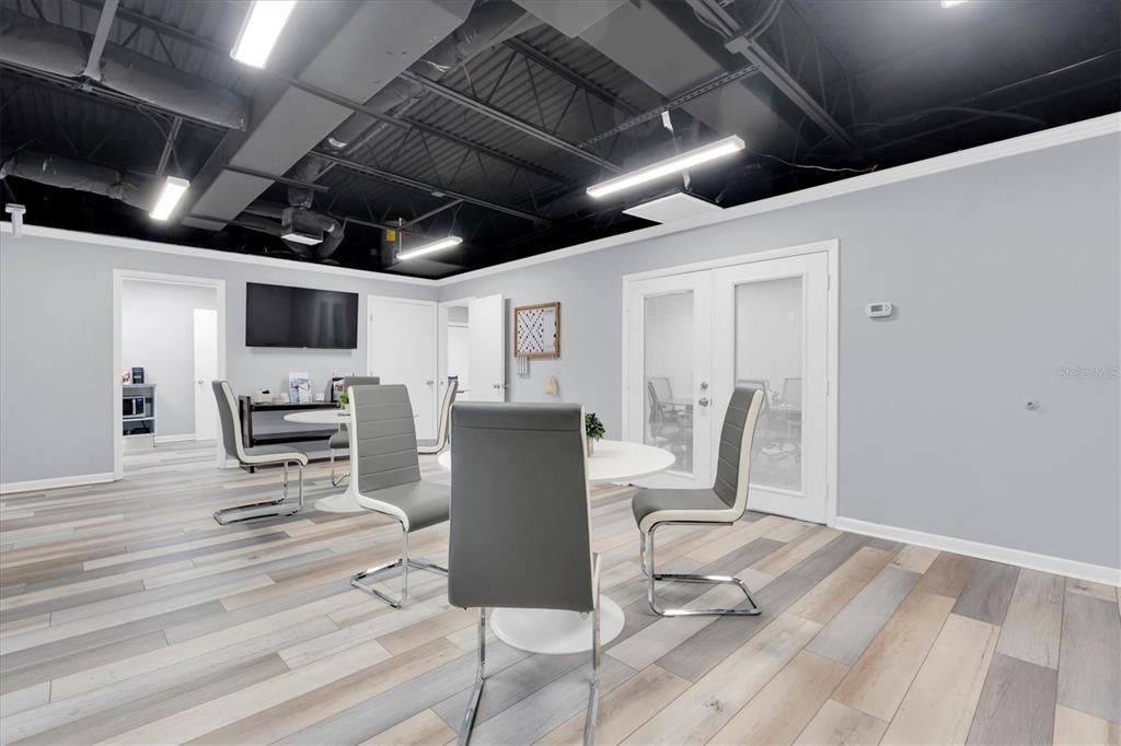 For Sale: $325,000 (0 beds, 0 baths, 1575 Square Feet)