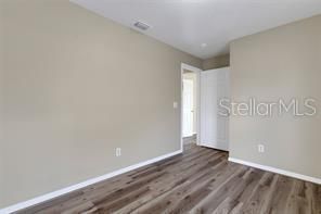 For Rent: $1,900 (3 beds, 1 baths, 1132 Square Feet)