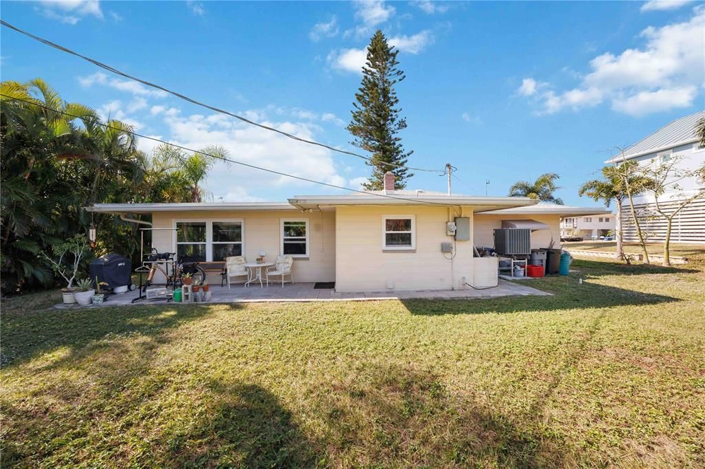 En Venta: $299,900 (2 camas, 1 baños, 1456 Pies cuadrados)