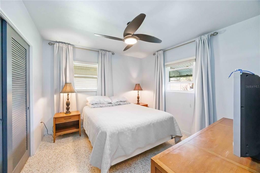 En Venta: $299,900 (2 camas, 1 baños, 1456 Pies cuadrados)