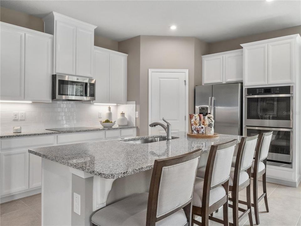 For Sale: $434,990 (3 beds, 2 baths, 1848 Square Feet)