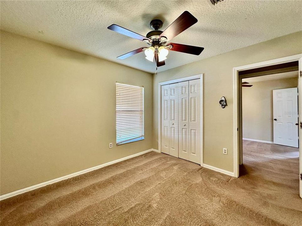 В аренду: $2,200 (4 спален, 2 ванн, 2002 Квадратных фут)