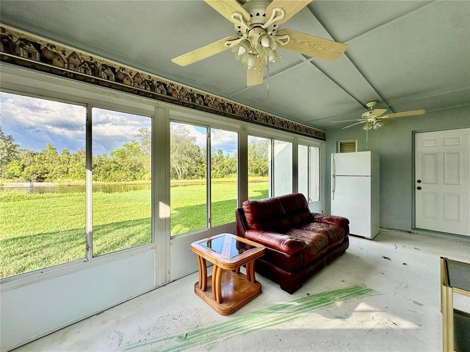 В аренду: $2,200 (4 спален, 2 ванн, 2002 Квадратных фут)