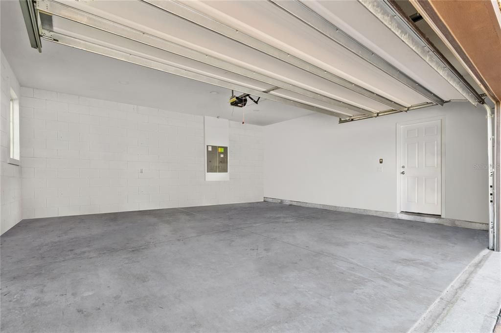 待售: $1,199,000 (6 贝兹, 4 浴室, 4516 平方英尺)