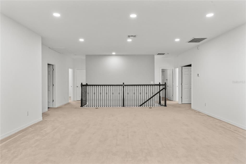 待售: $1,199,000 (6 贝兹, 4 浴室, 4516 平方英尺)