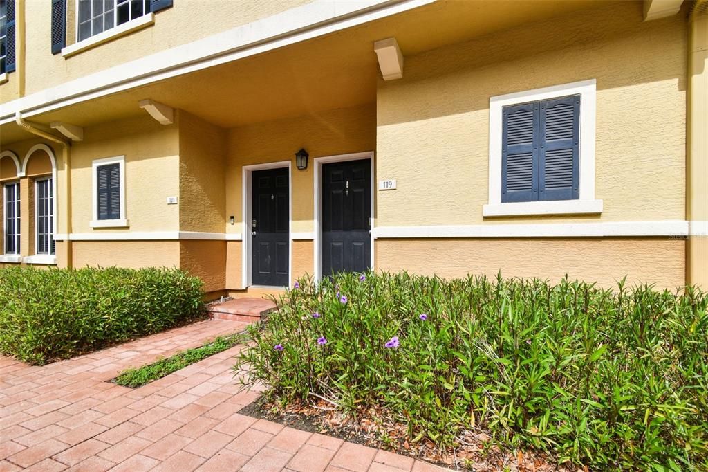 待售: $570,000 (3 贝兹, 3 浴室, 1907 平方英尺)