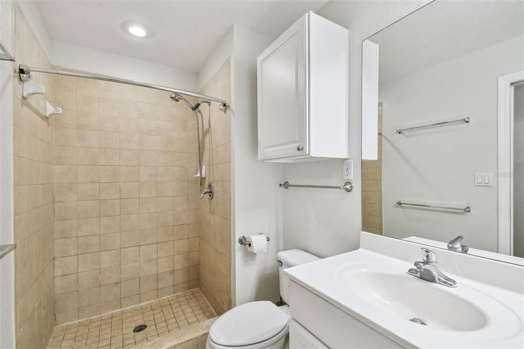 待售: $570,000 (3 贝兹, 3 浴室, 1907 平方英尺)