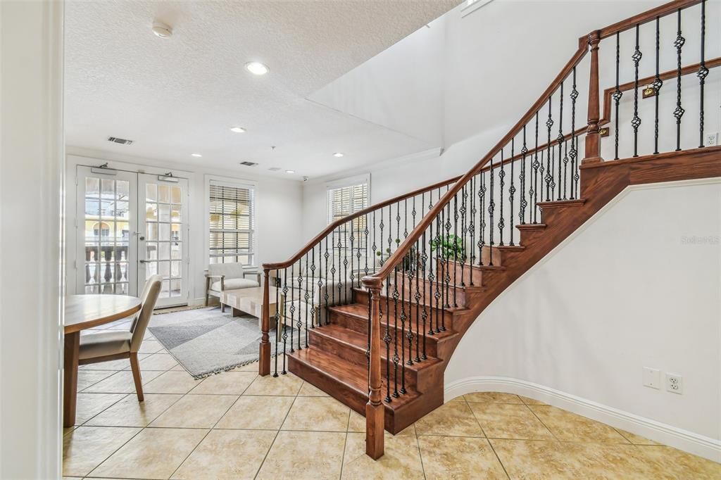 待售: $570,000 (3 贝兹, 3 浴室, 1907 平方英尺)