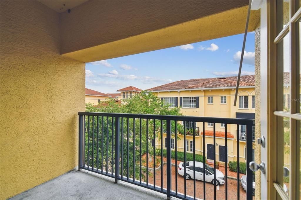 待售: $570,000 (3 贝兹, 3 浴室, 1907 平方英尺)