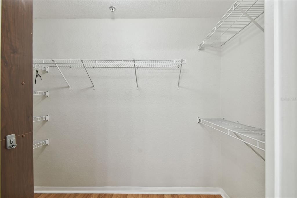 待售: $570,000 (3 贝兹, 3 浴室, 1907 平方英尺)