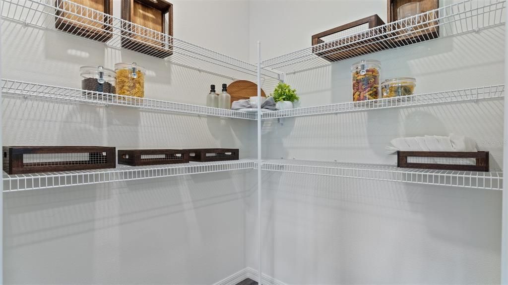 For Sale: $440,030 (4 beds, 2 baths, 1828 Square Feet)