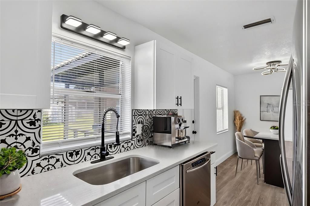 For Sale: $440,000 (4 beds, 2 baths, 1484 Square Feet)