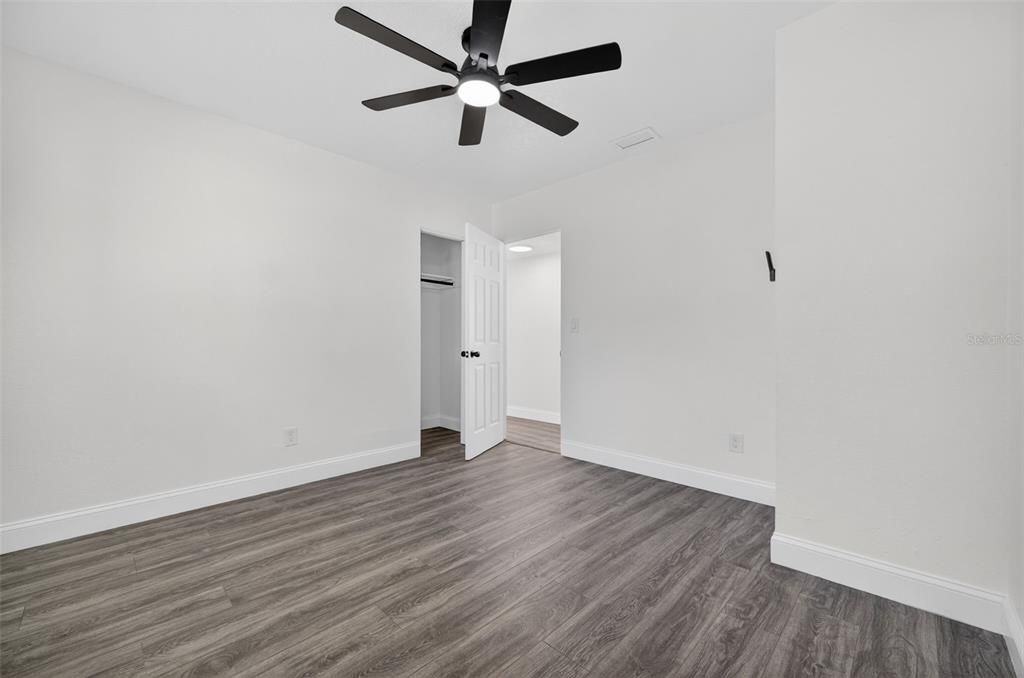 For Sale: $440,000 (4 beds, 2 baths, 1484 Square Feet)