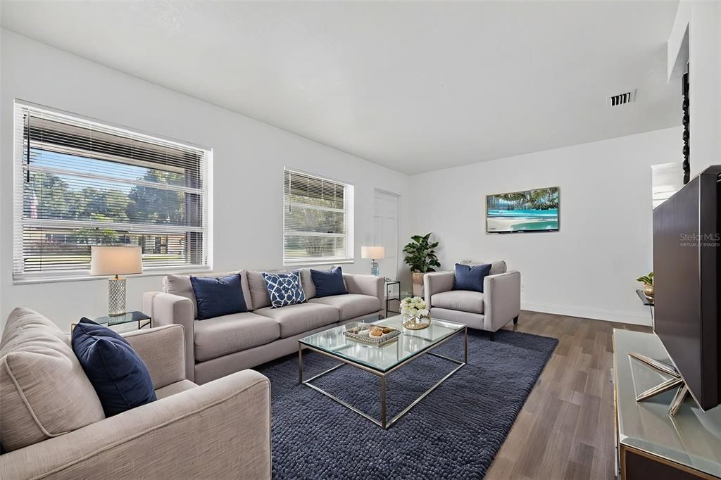 For Sale: $440,000 (4 beds, 2 baths, 1484 Square Feet)