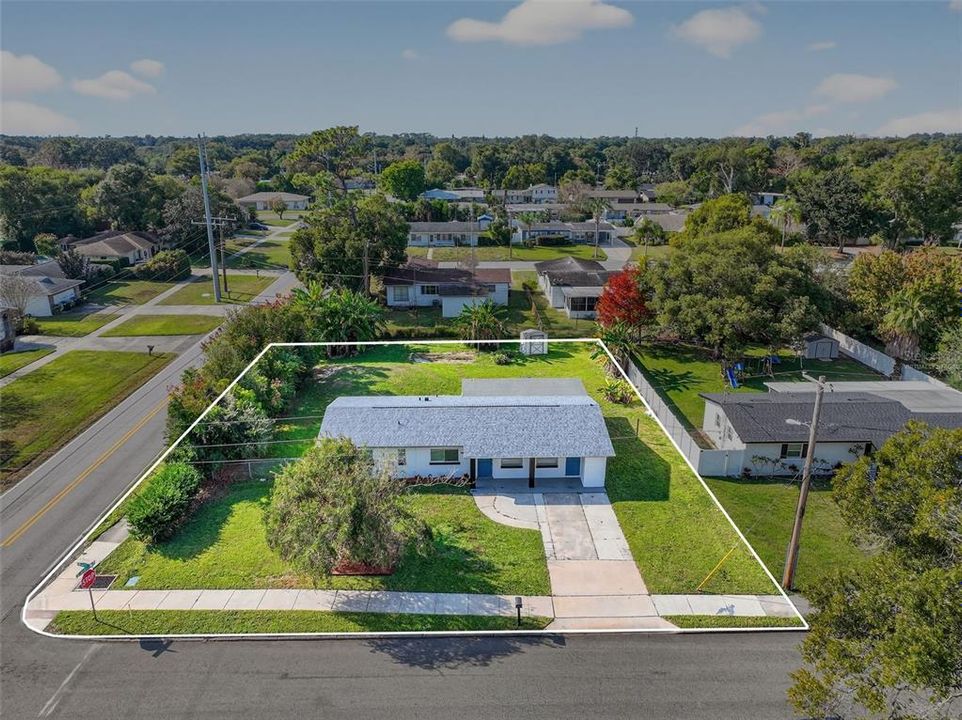 For Sale: $440,000 (4 beds, 2 baths, 1484 Square Feet)