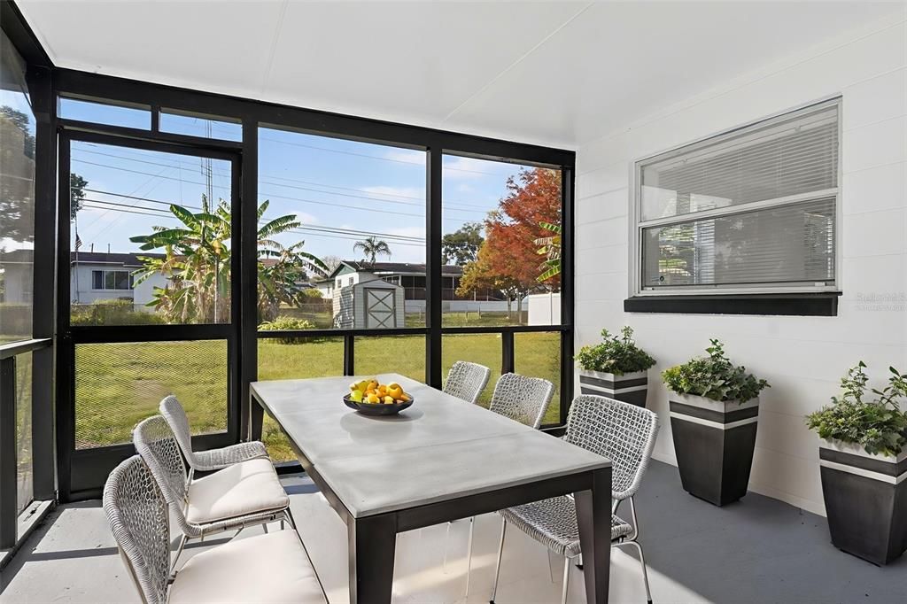 For Sale: $440,000 (4 beds, 2 baths, 1484 Square Feet)