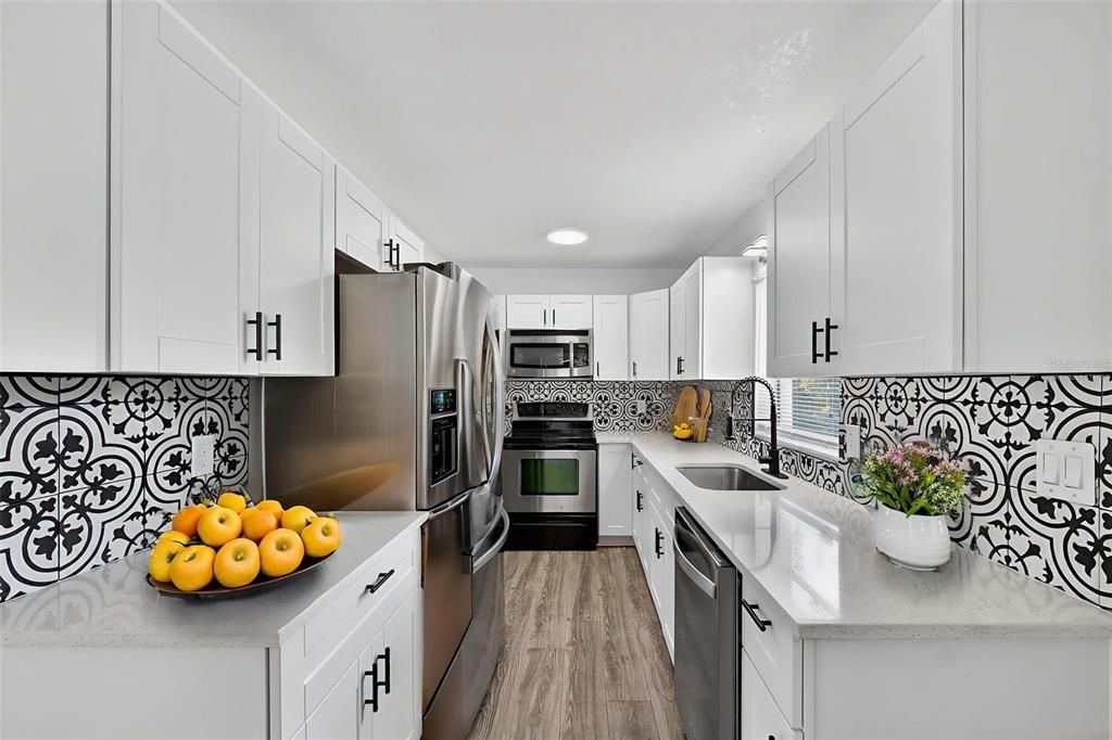 For Sale: $440,000 (4 beds, 2 baths, 1484 Square Feet)