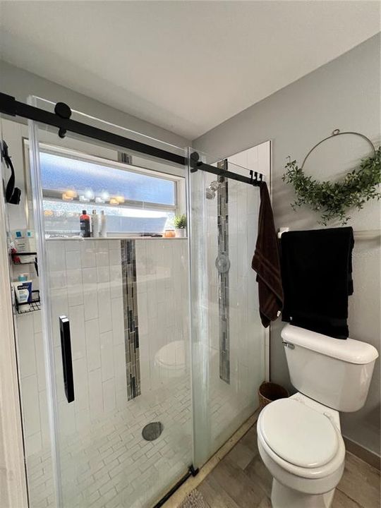 На продажу: $388,000 (3 спален, 2 ванн, 1421 Квадратных фут)