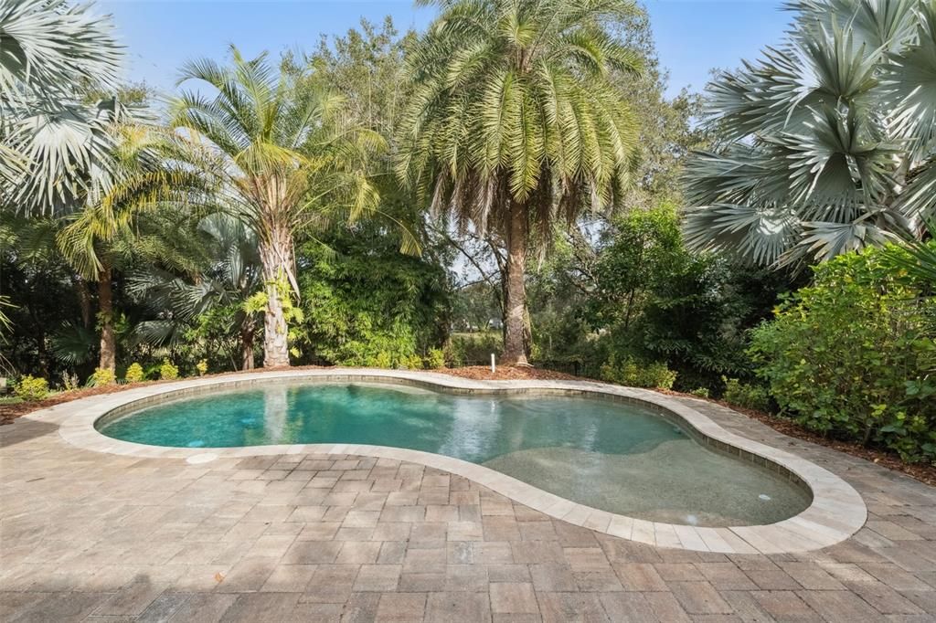 For Sale: $625,000 (4 beds, 3 baths, 2578 Square Feet)