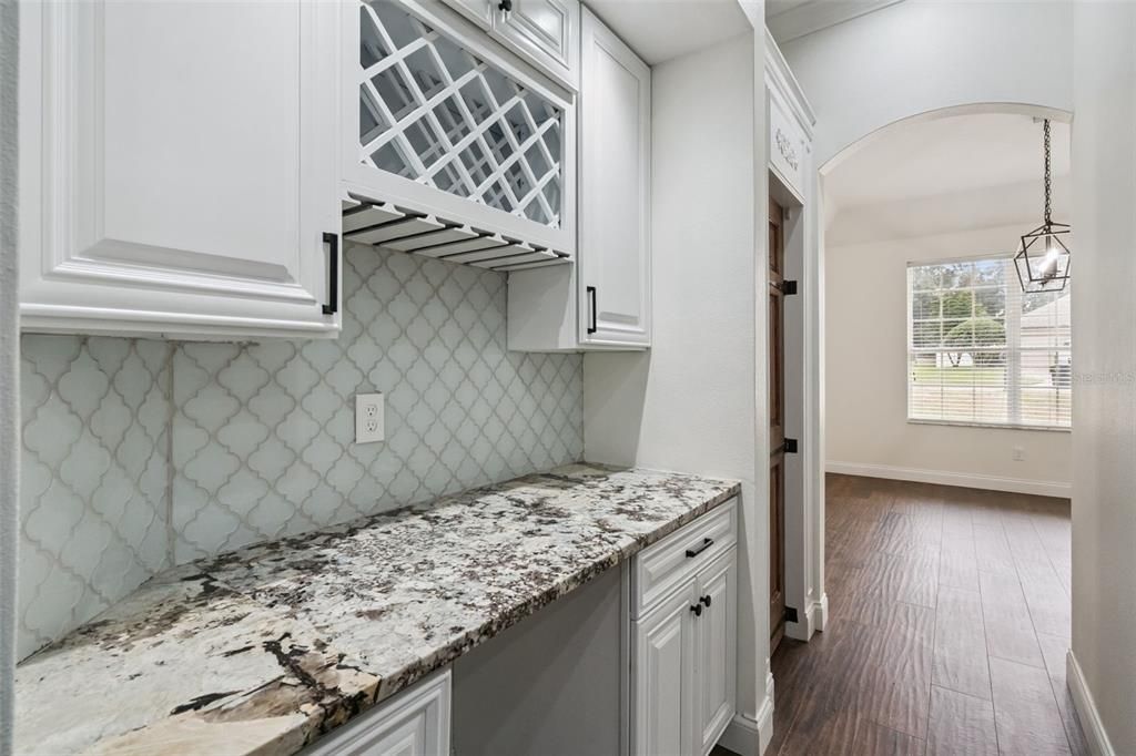 For Sale: $625,000 (4 beds, 3 baths, 2578 Square Feet)