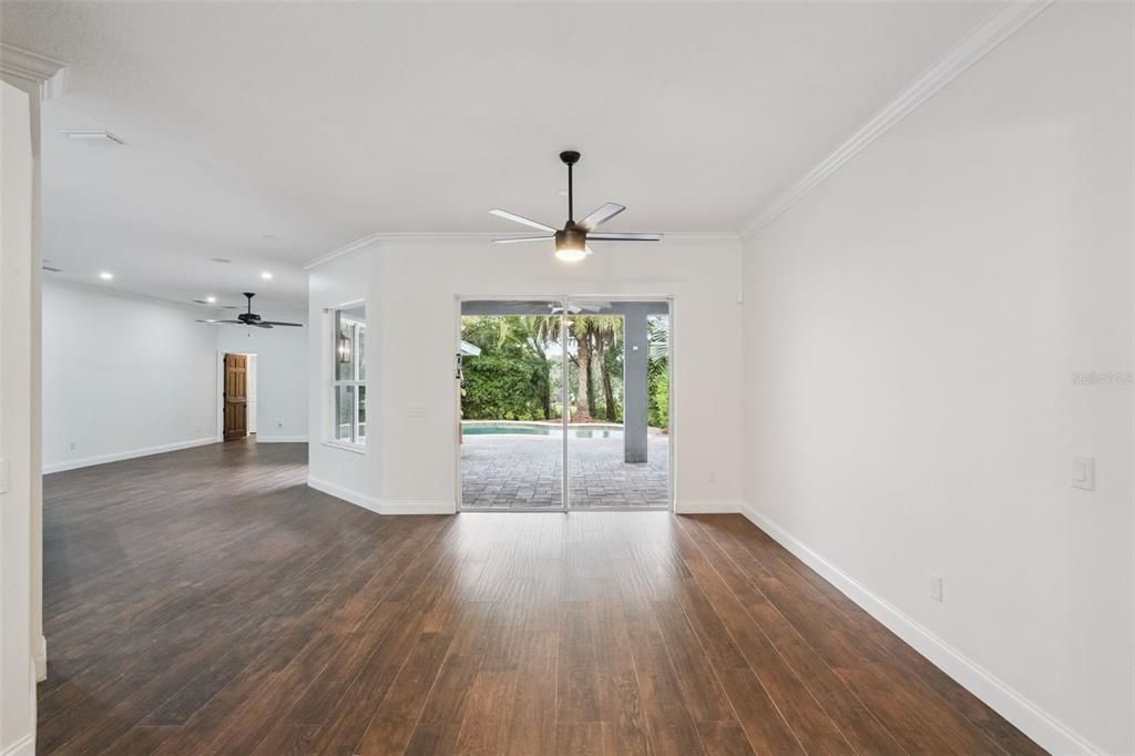 For Sale: $625,000 (4 beds, 3 baths, 2578 Square Feet)