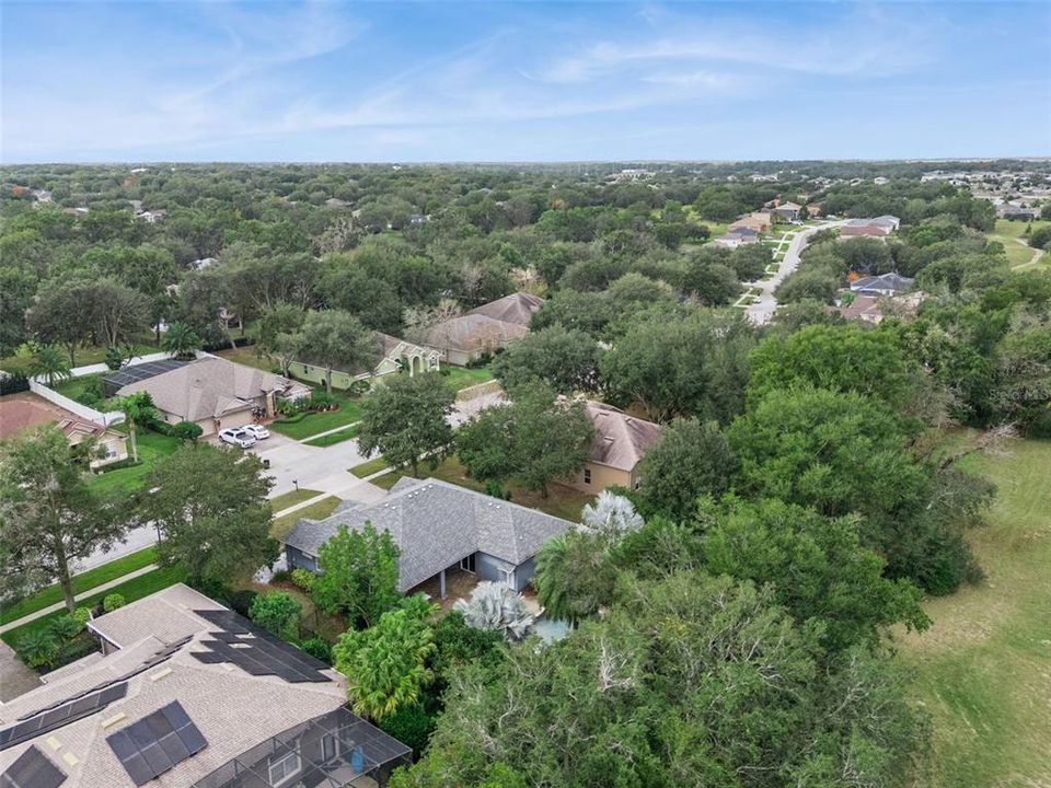 For Sale: $625,000 (4 beds, 3 baths, 2578 Square Feet)