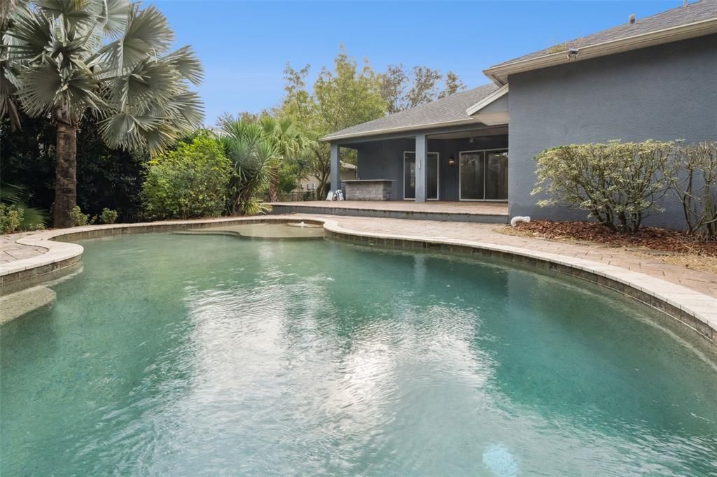 For Sale: $625,000 (4 beds, 3 baths, 2578 Square Feet)