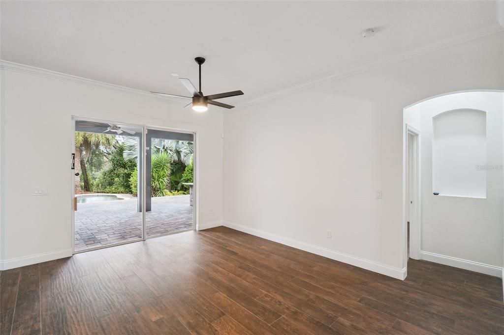 For Sale: $625,000 (4 beds, 3 baths, 2578 Square Feet)