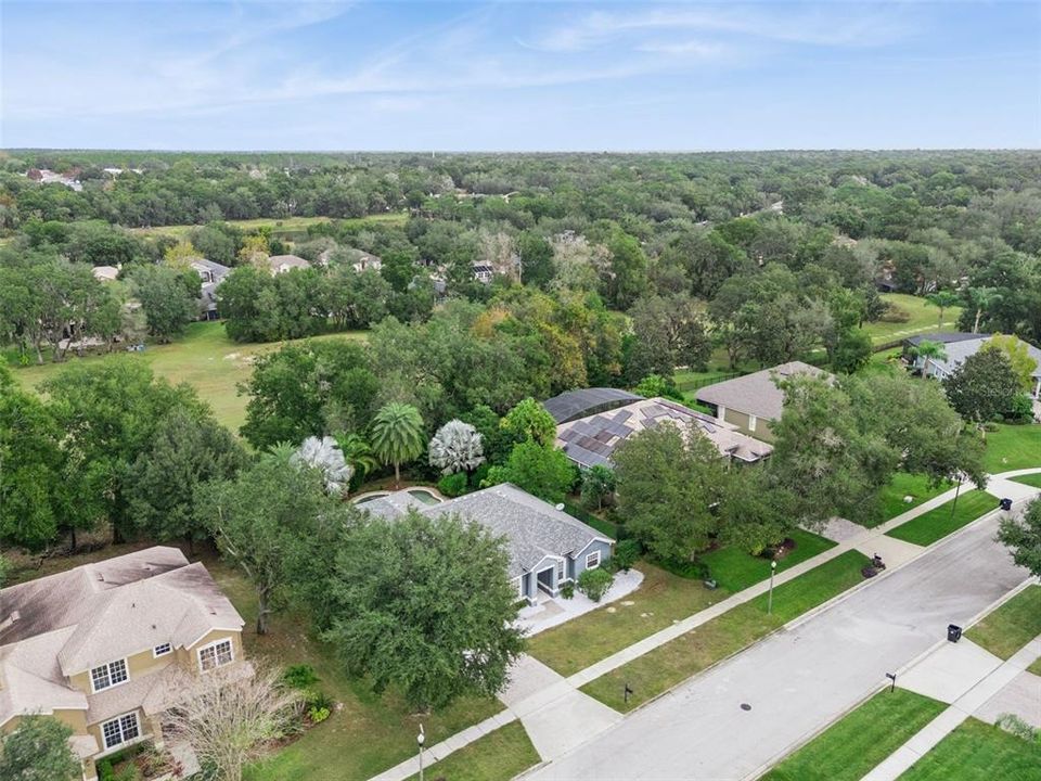 For Sale: $625,000 (4 beds, 3 baths, 2578 Square Feet)