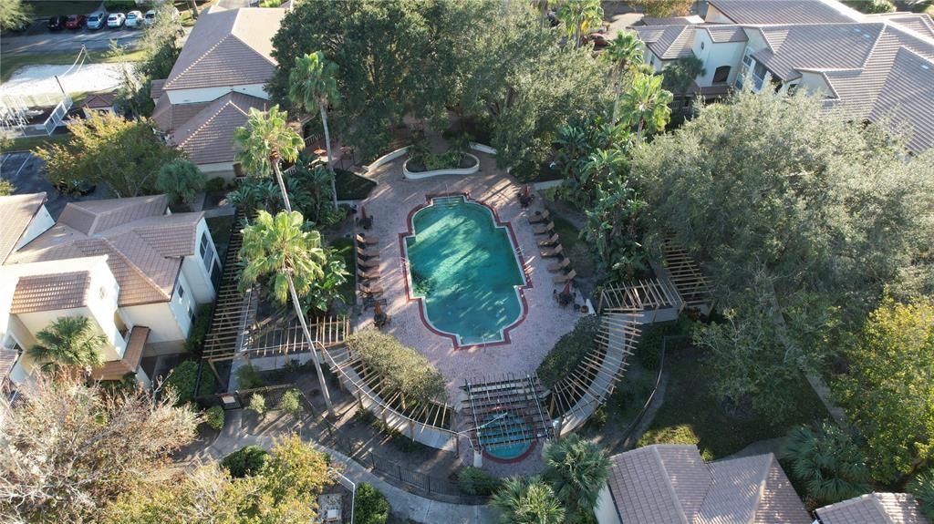 For Sale: $220,000 (2 beds, 2 baths, 1209 Square Feet)