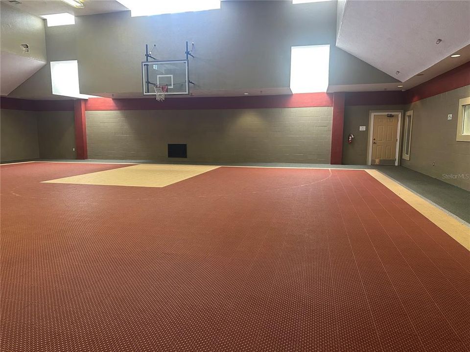 For Sale: $220,000 (2 beds, 2 baths, 1209 Square Feet)