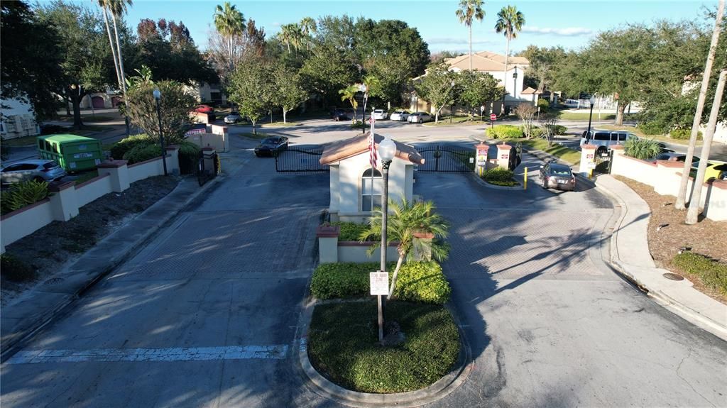 For Sale: $220,000 (2 beds, 2 baths, 1209 Square Feet)