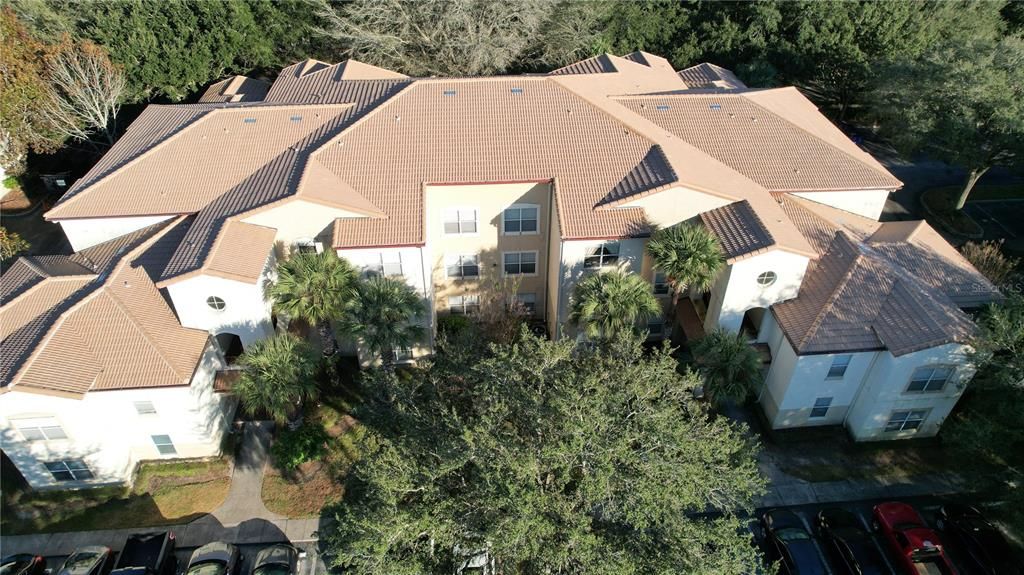 For Sale: $220,000 (2 beds, 2 baths, 1209 Square Feet)