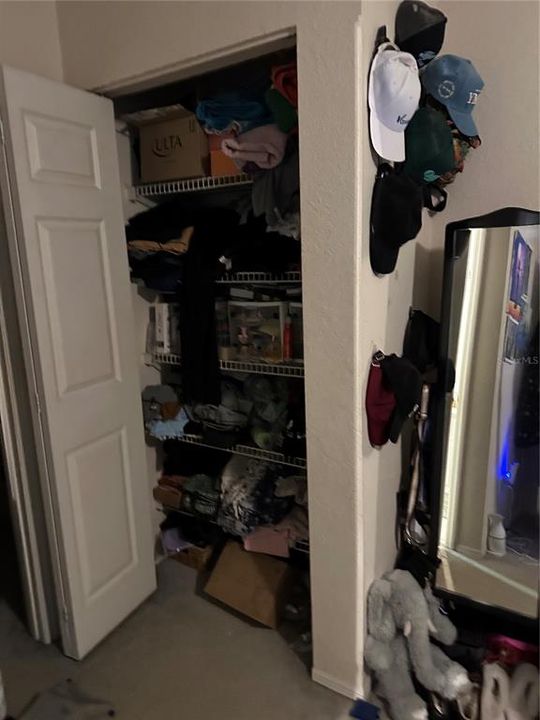 For Sale: $220,000 (2 beds, 2 baths, 1209 Square Feet)