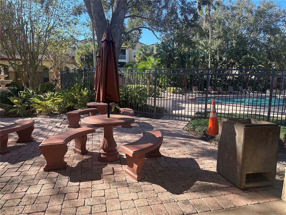 For Sale: $220,000 (2 beds, 2 baths, 1209 Square Feet)