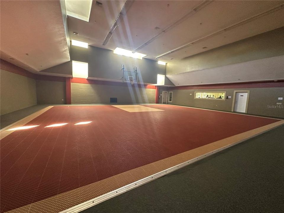 For Sale: $220,000 (2 beds, 2 baths, 1209 Square Feet)