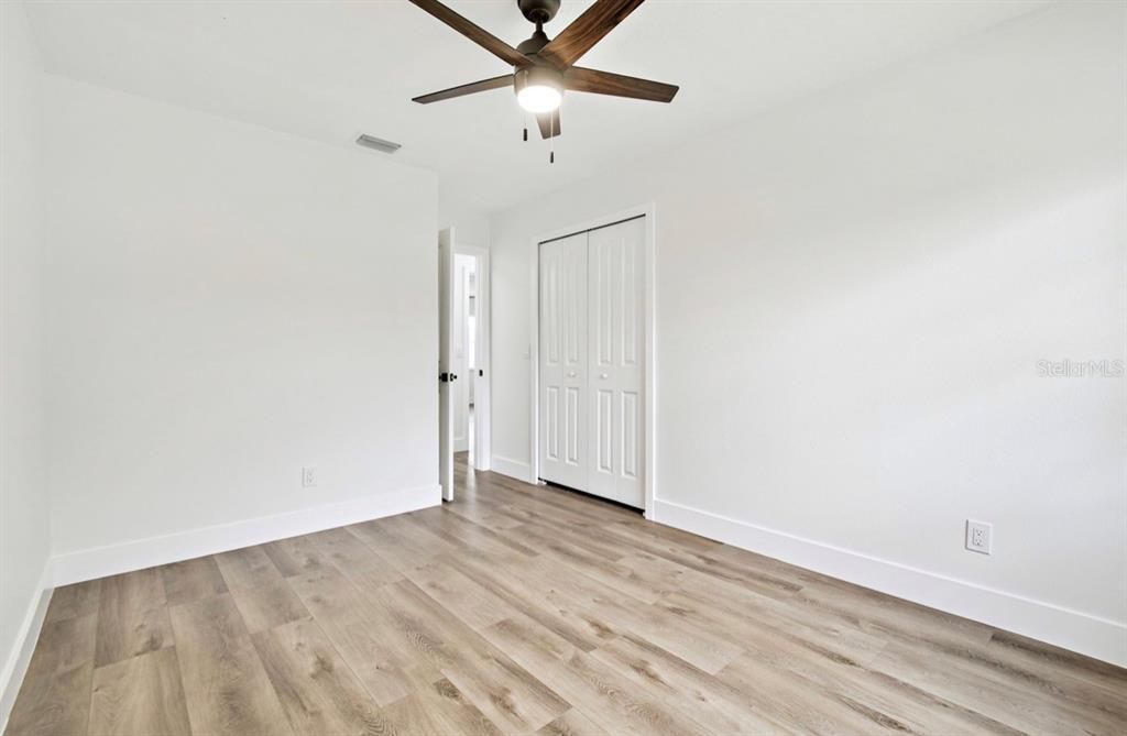 待售: $349,900 (3 贝兹, 2 浴室, 1272 平方英尺)