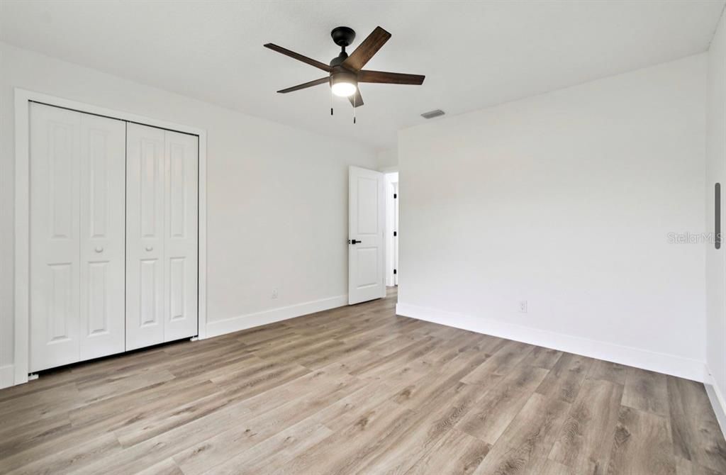 待售: $349,900 (3 贝兹, 2 浴室, 1272 平方英尺)