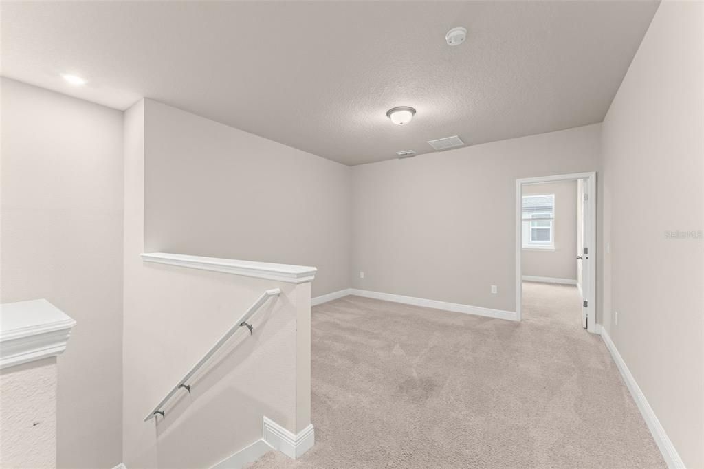 На продажу: $450,000 (3 спален, 3 ванн, 2308 Квадратных фут)