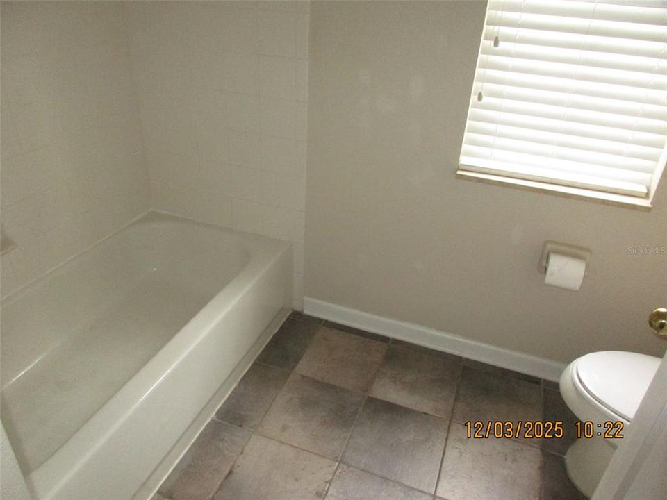 For Rent: $2,700 (3 beds, 2 baths, 1779 Square Feet)