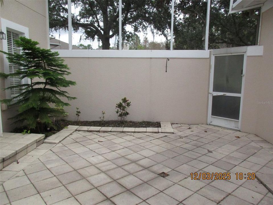 For Rent: $2,700 (3 beds, 2 baths, 1779 Square Feet)