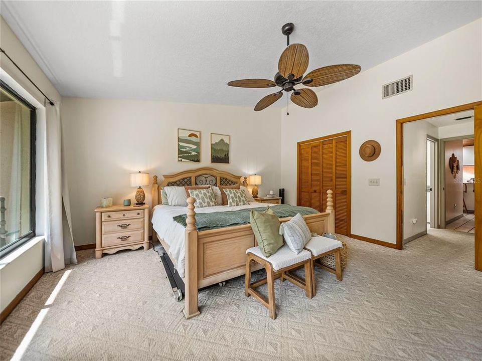 待售: $264,900 (2 贝兹, 2 浴室, 1526 平方英尺)