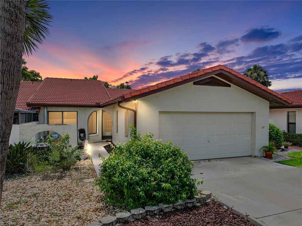 待售: $264,900 (2 贝兹, 2 浴室, 1526 平方英尺)