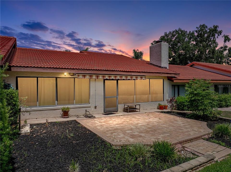 待售: $264,900 (2 贝兹, 2 浴室, 1526 平方英尺)