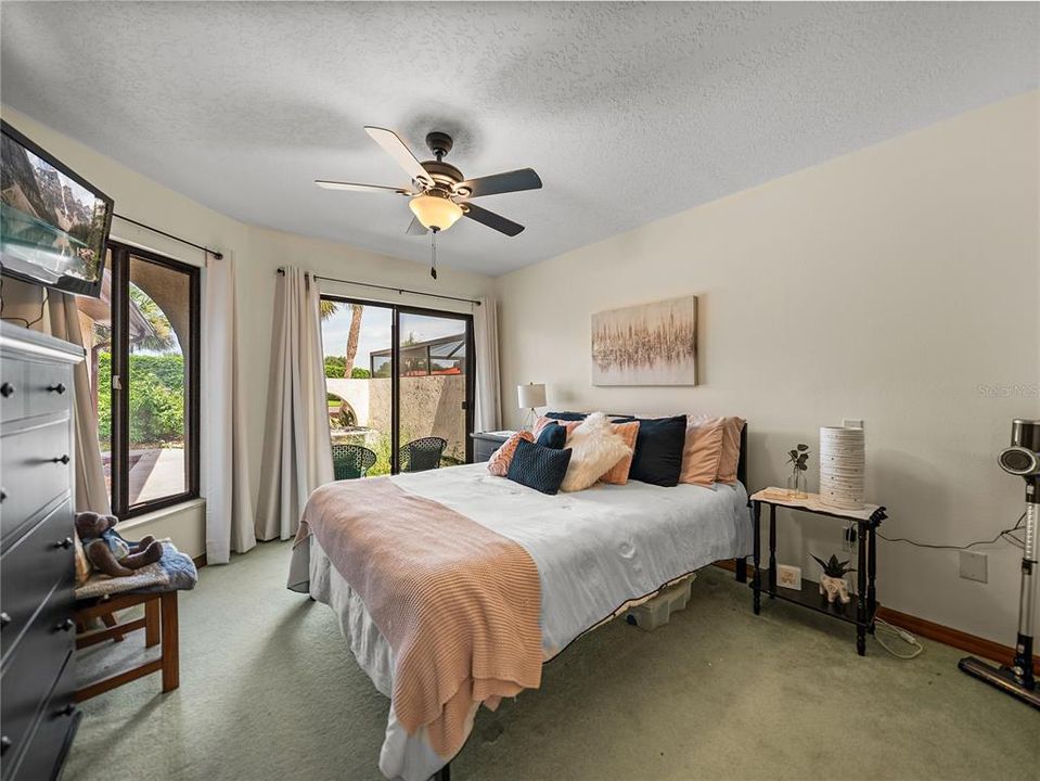 待售: $264,900 (2 贝兹, 2 浴室, 1526 平方英尺)