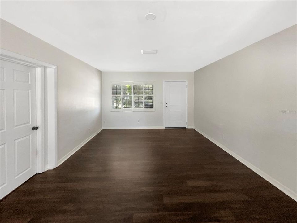 En Venta: $460,000 (4 camas, 2 baños, 1443 Pies cuadrados)