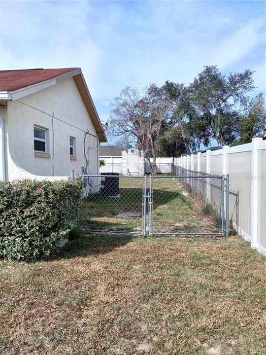 В аренду: $1,650 (3 спален, 2 ванн, 1292 Квадратных фут)