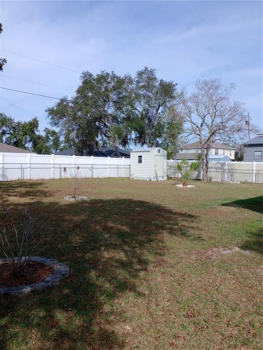 В аренду: $1,650 (3 спален, 2 ванн, 1292 Квадратных фут)