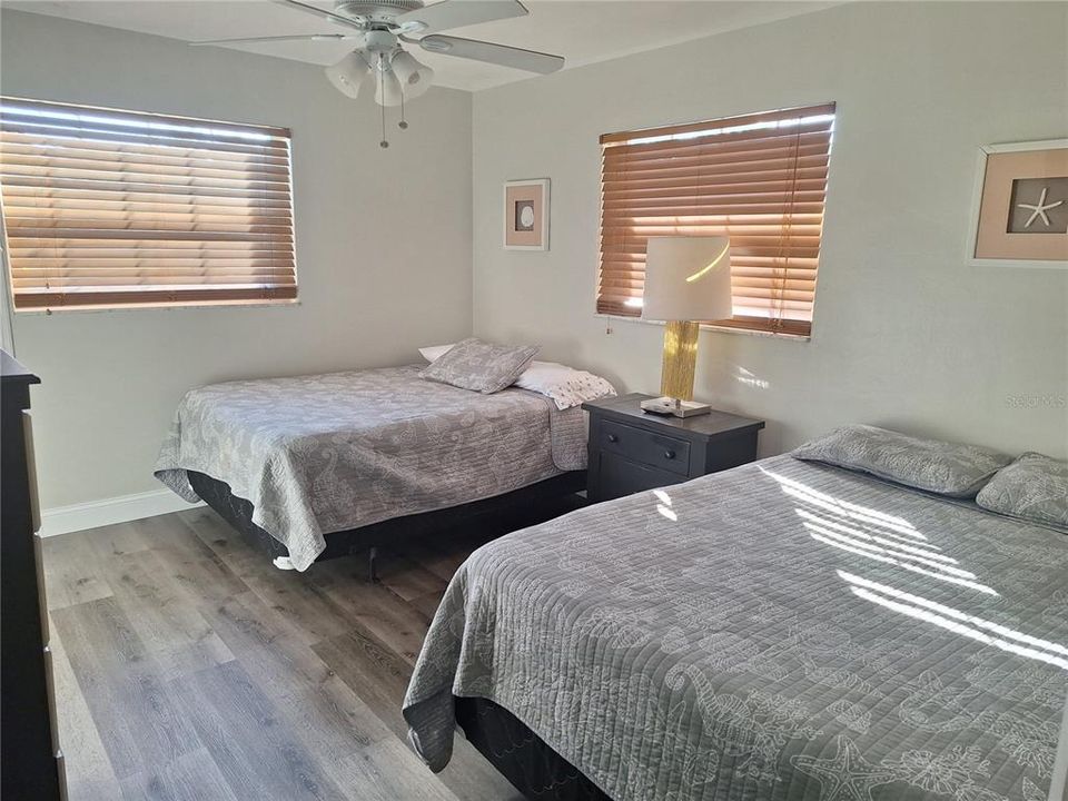 На продажу: $695,000 (4 спален, 3 ванн, 1861 Квадратных фут)