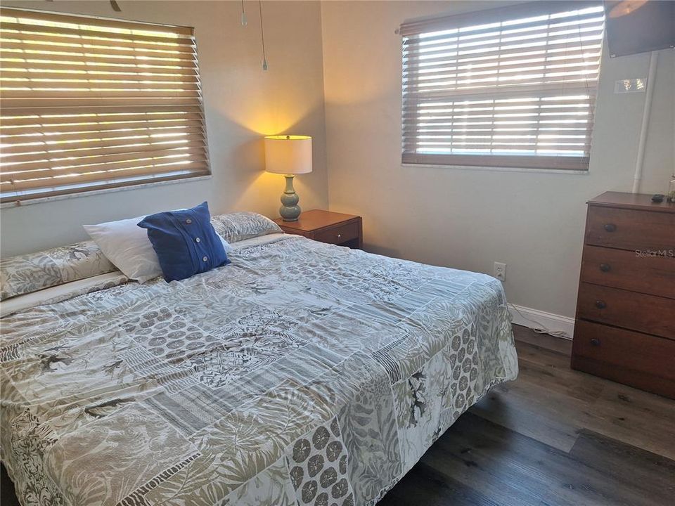 На продажу: $695,000 (4 спален, 3 ванн, 1861 Квадратных фут)